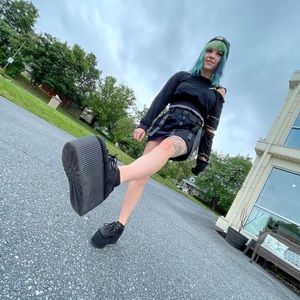 Meet your Posher, Taylor